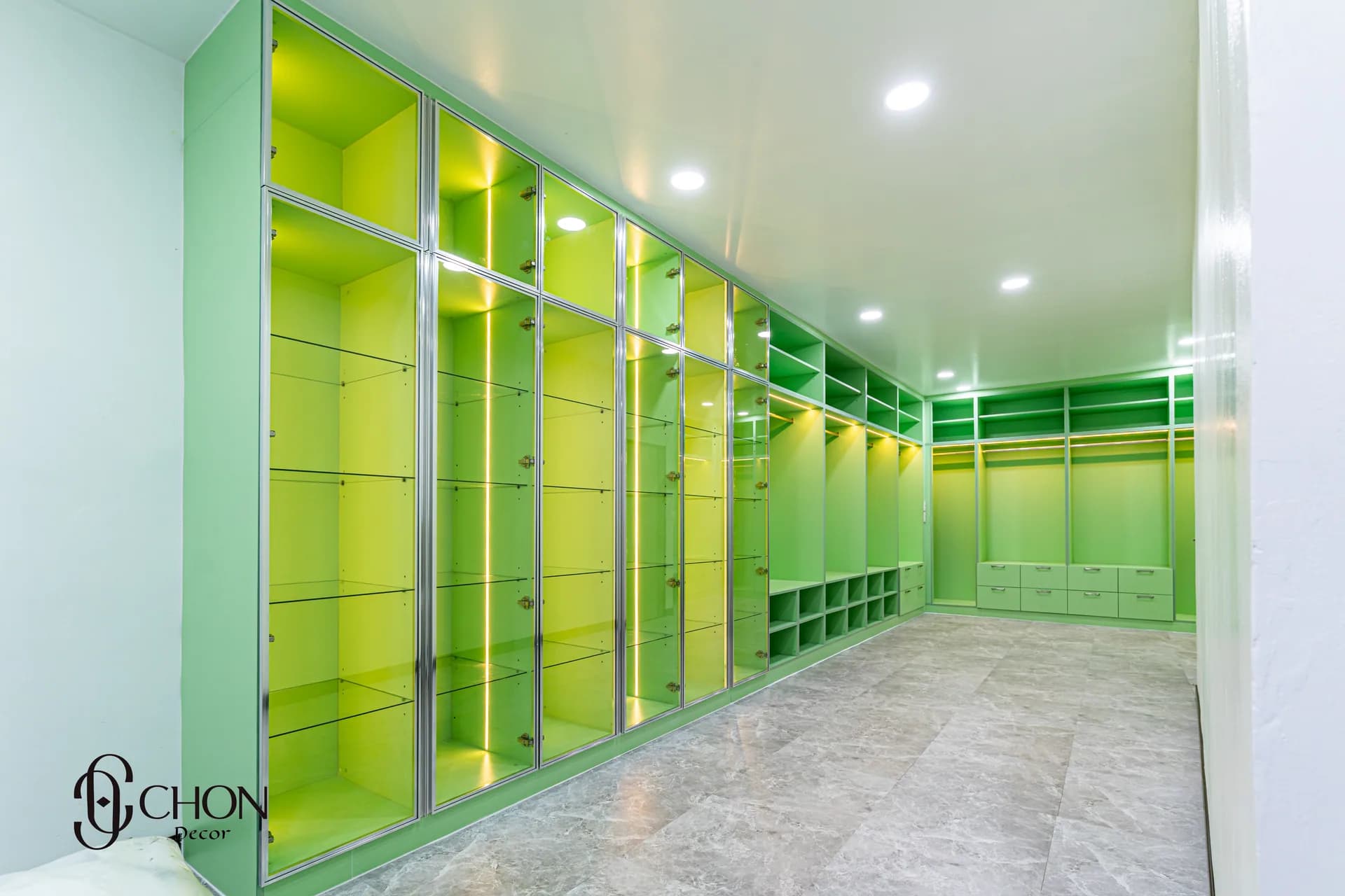 ตู้เสื้อผ้า บ้านบึง — ผลงาน Chon Decor ภาพที่ 4