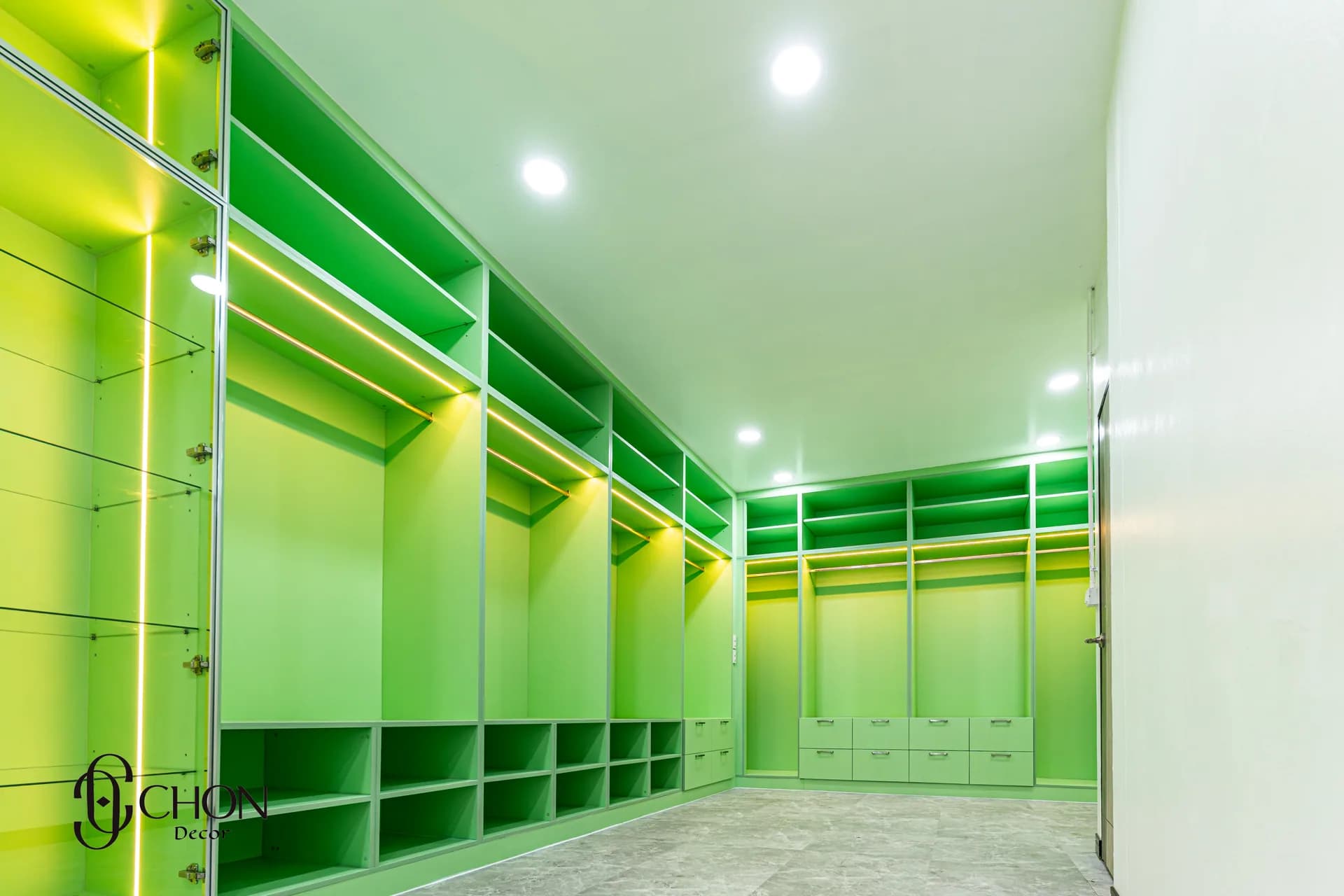 ตู้เสื้อผ้า บ้านบึง — ผลงาน Chon Decor ภาพที่ 11