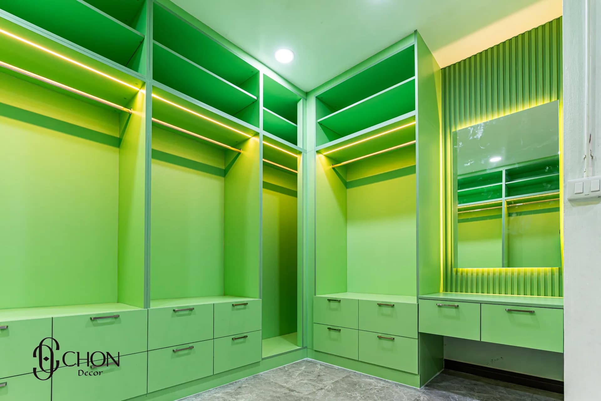 ตู้เสื้อผ้า บ้านบึง — ผลงาน Chon Decor ภาพที่ 23