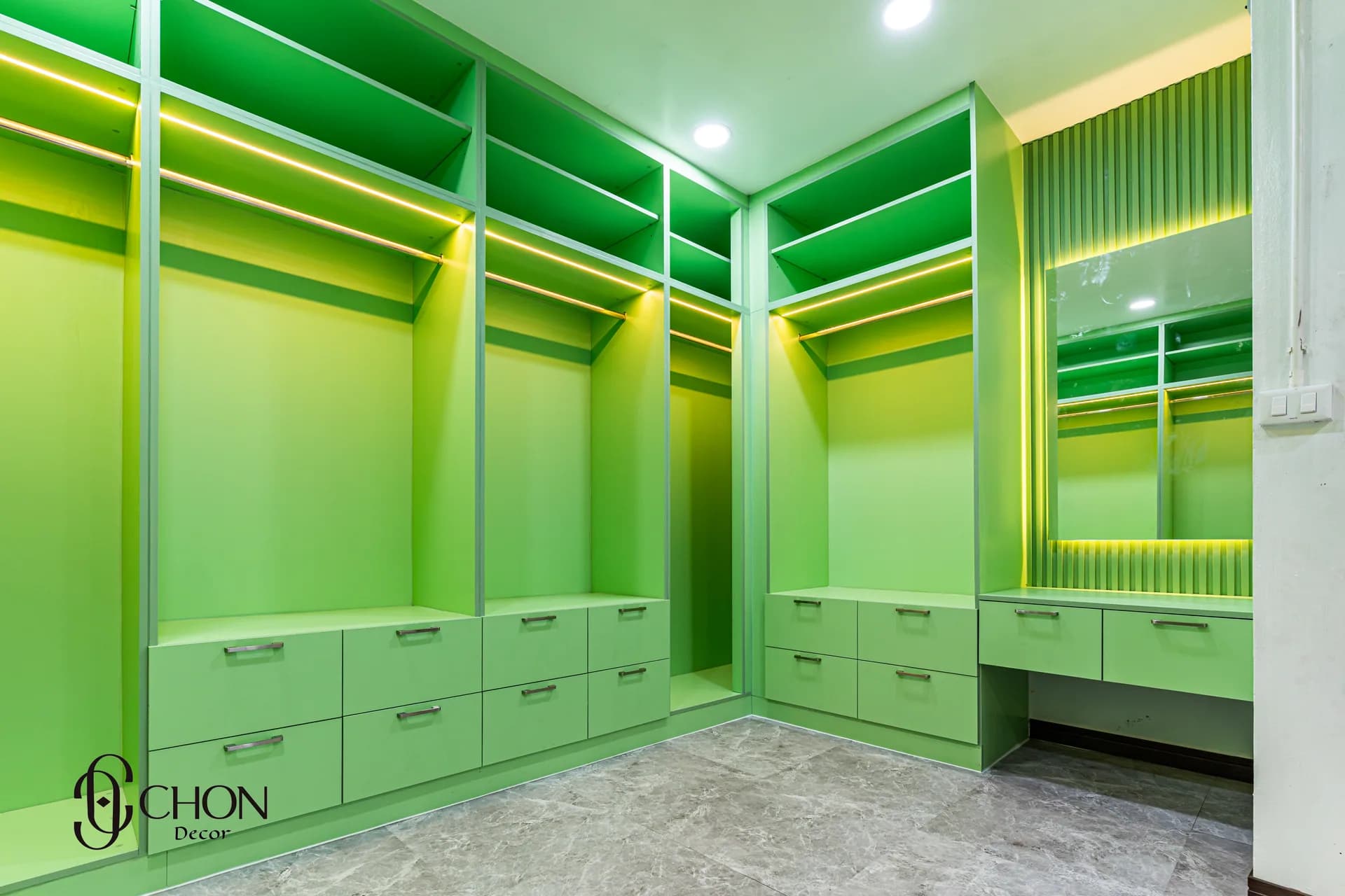 ตู้เสื้อผ้า บ้านบึง — ผลงาน Chon Decor ภาพที่ 24